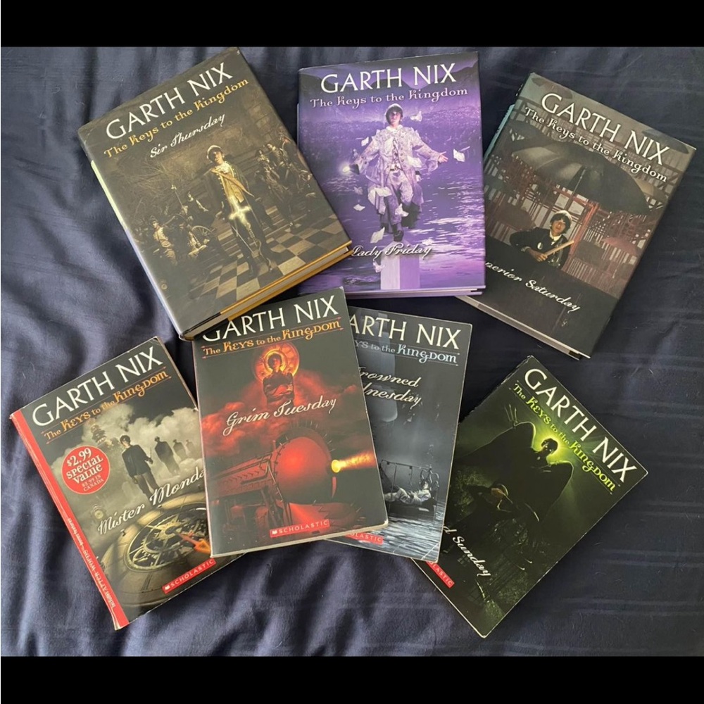 FIRST EDITIONS/PRINTINGS - The Keys to the Kingdom by Garth Nix